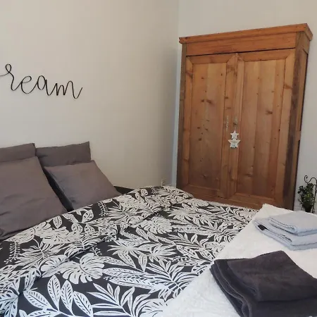 Le Breuil - Spacieux, Chaleureux, Emplacement Ideal Apartment